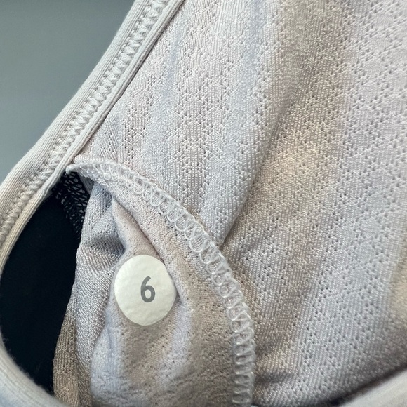 Lululemon white and black tank Size 6 - Picture 3 of 3